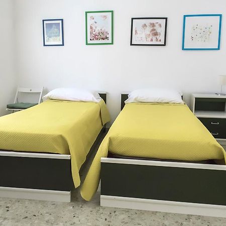 Апартаменты N050 - Numana, Trilocale In Centro Con Portico E Posto Auto Экстерьер фото